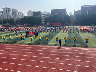 开封市任城区“体彩杯”中幼学生田径活动会在开封市第十五中学（南校区）盛大开幕